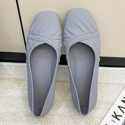 フラットシューズ やわらか素材のフラットパンプス