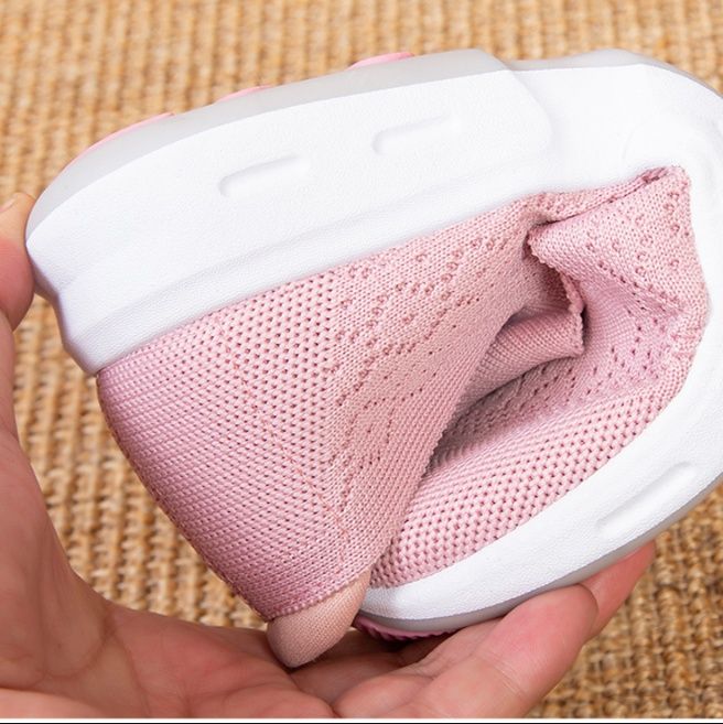 フラットシューズ 軽やかステップメッシュシューズ