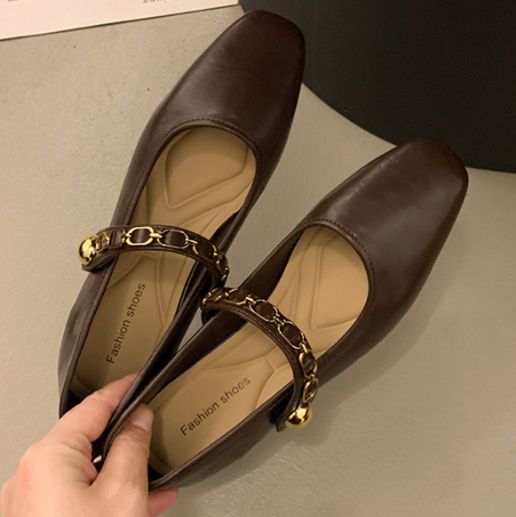 フラットシューズ 上品チェーンストラップパンプス