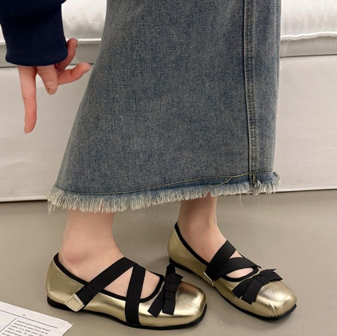 フラットシューズ クロスストラップ リボンパンプス