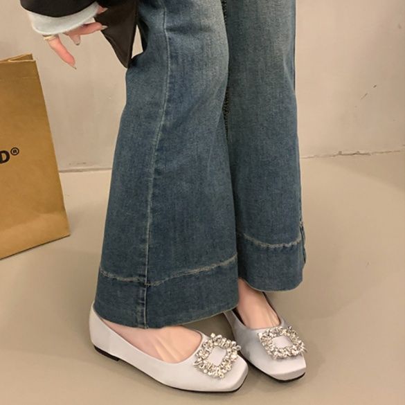フラットシューズ 宝石バックル スクエアパンプス