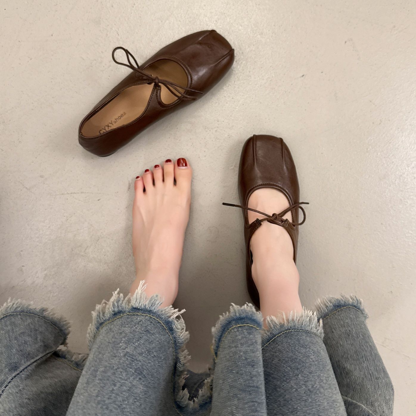 フラットシューズ 上品結び レザーフラットシューズ