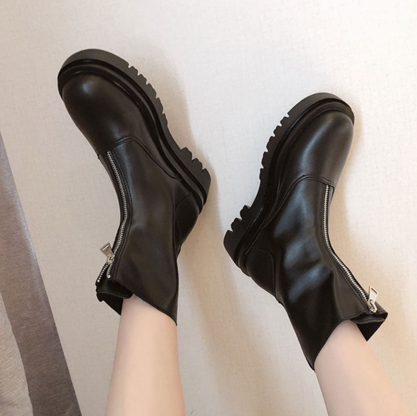 フラットシューズ 前ファスナー厚底ミドルブーツ