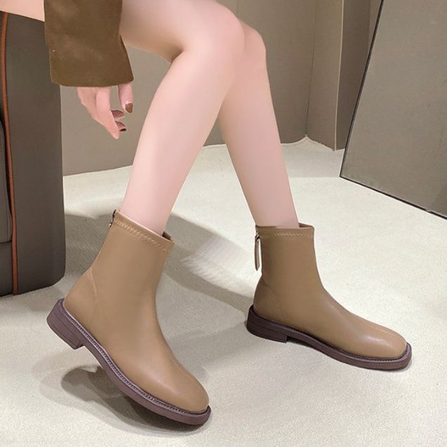 フラットシューズ シンプル後ろジップショート丈ブーツ