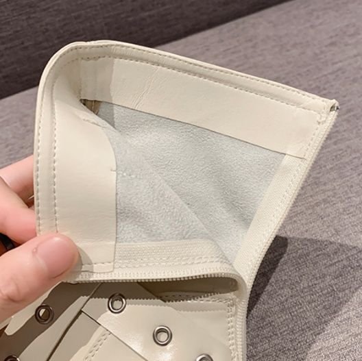 フラットシューズ ベルトデザイン厚底ショートブーツ
