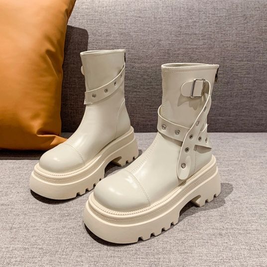 フラットシューズ ベルトデザイン厚底ショートブーツ