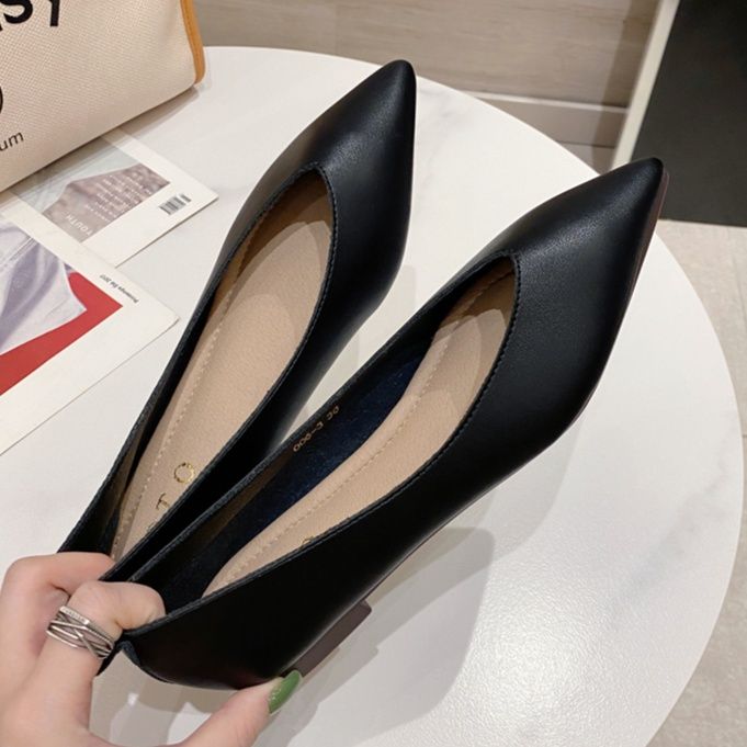 フラットシューズ 洗練スタイリッシュパンプス