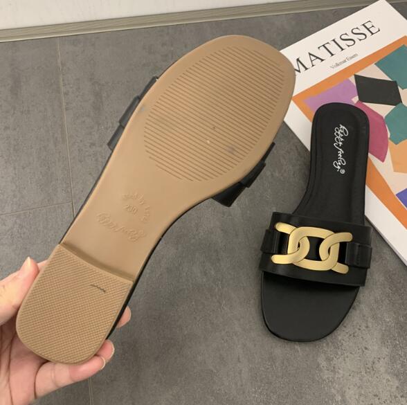 フラットシューズ　金具付きフラットパンプス スリッパ  