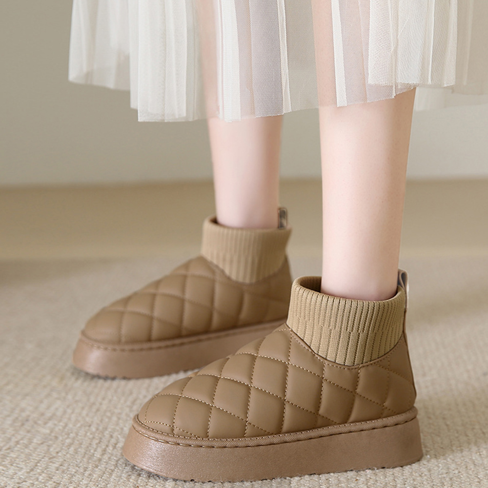 フラットシューズ 厚底キルティングムートンショートブーツ
