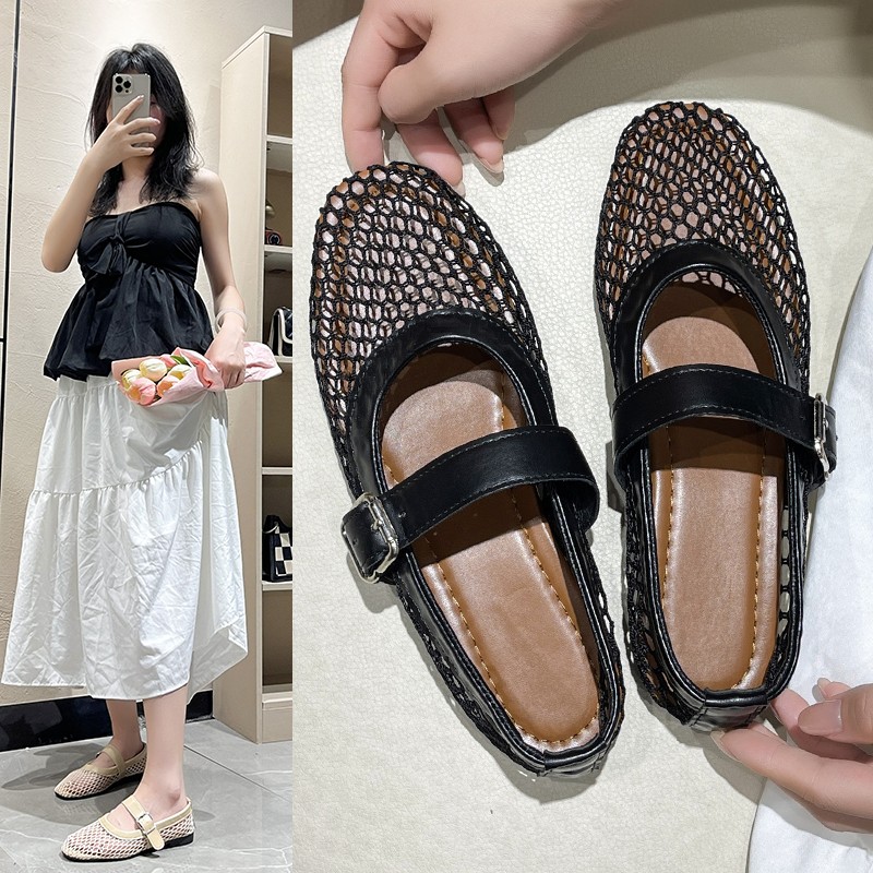 フラットシューズ 涼やかメッシュストラップパンプス