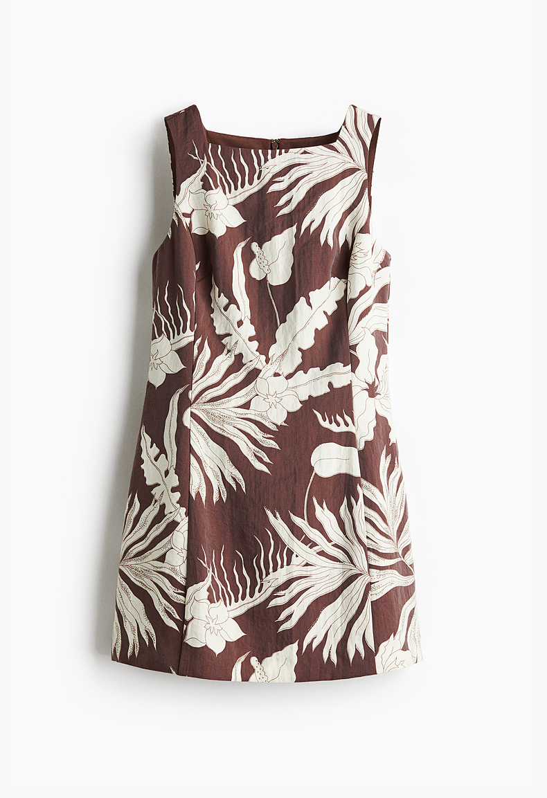 https://fulmo-img-server.com/flower-fashion-factory/003f7851-fdcb-4dc5-85be-304546d5467e.jpg