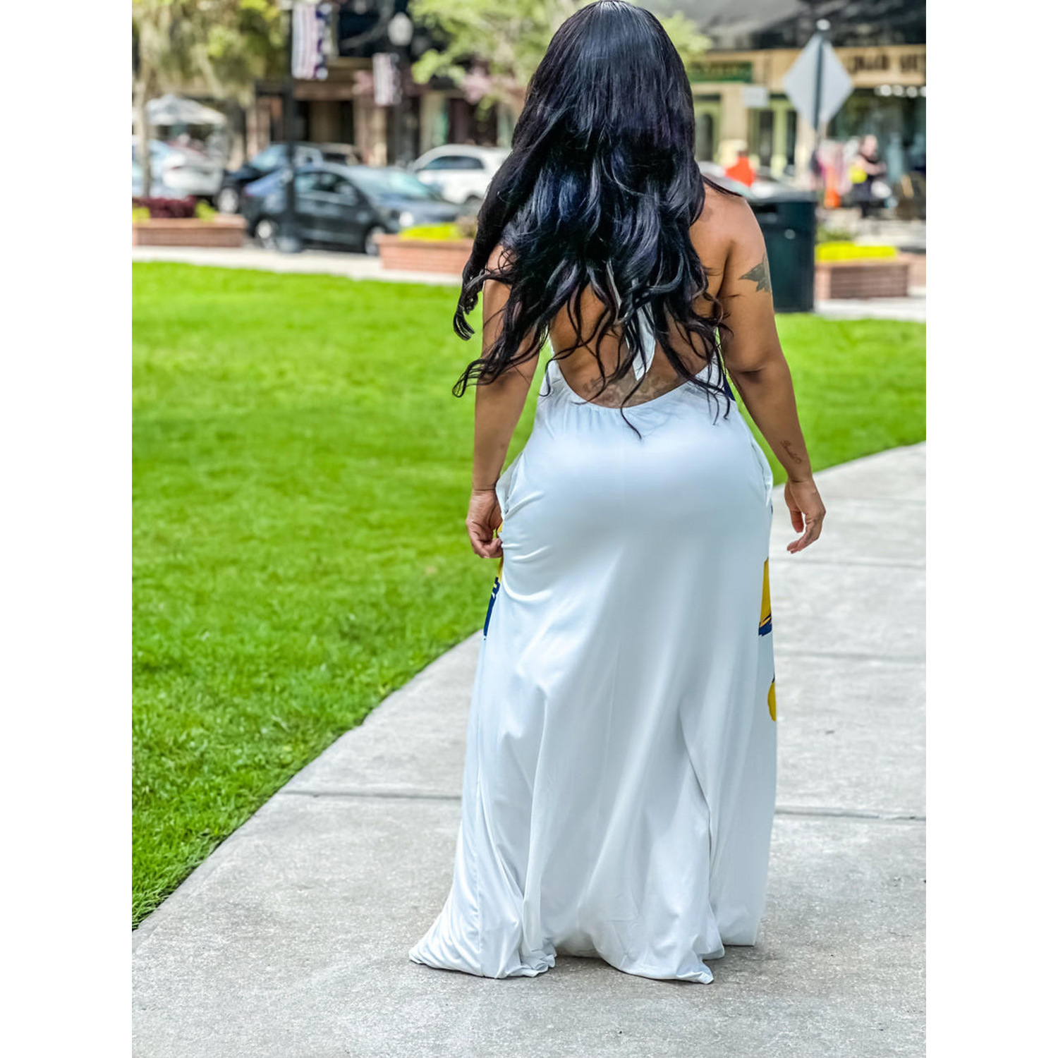 https://fulmo-img-server.com/flower-fashion-factory/0109cefa-d7e6-4629-b8a8-aee181ffe173.jpg