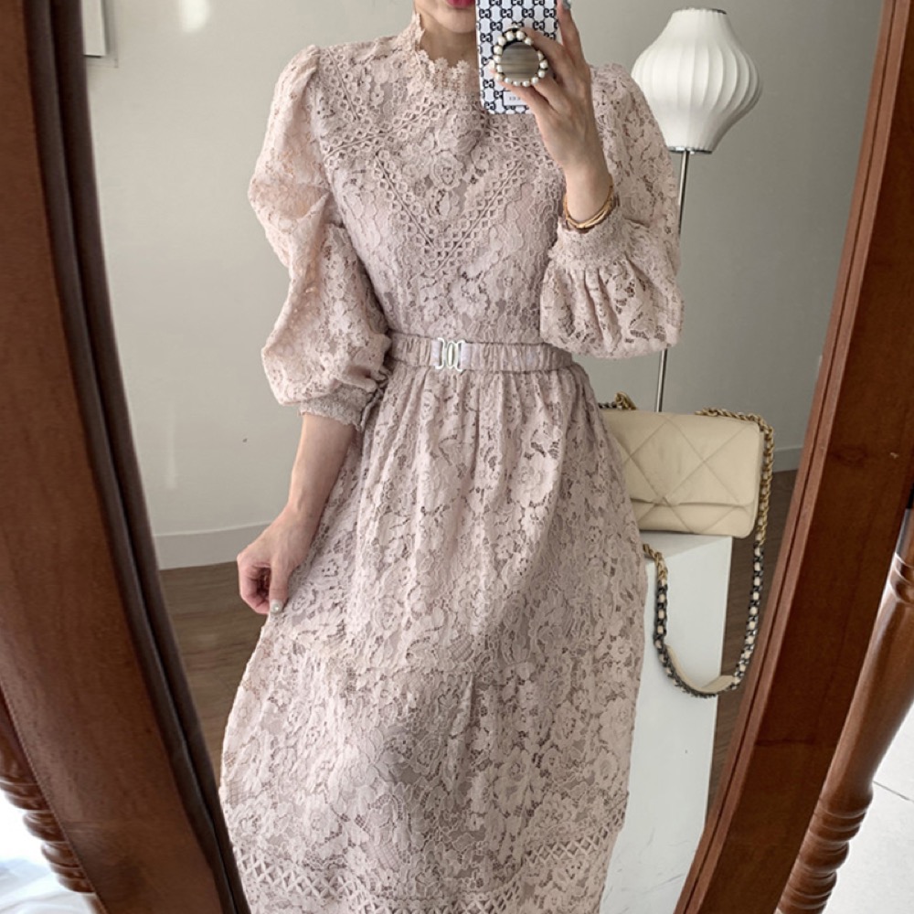 https://fulmo-img-server.com/flower-fashion-factory/02db9225-f775-402d-85c3-0cc0e05265eb.jpg