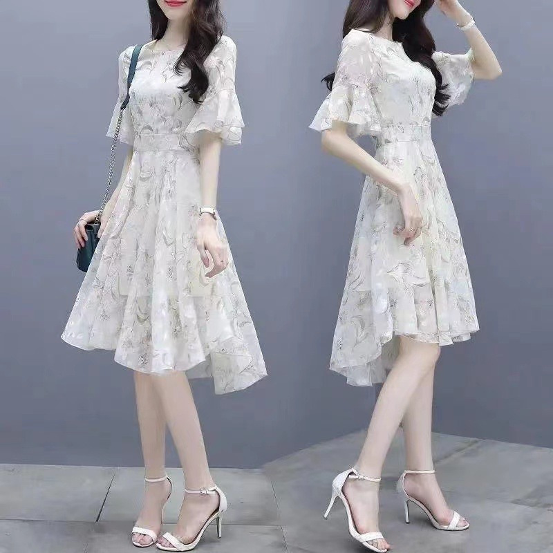 https://fulmo-img-server.com/flower-fashion-factory/035985cf-36c6-47be-890a-b71cab56bf50.jpg