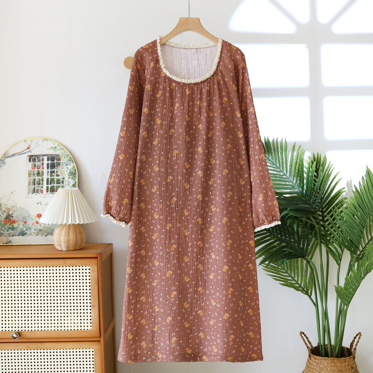https://fulmo-img-server.com/flower-fashion-factory/04f179f2-5b26-4a89-b85e-dfc04e35e9aa.jpg