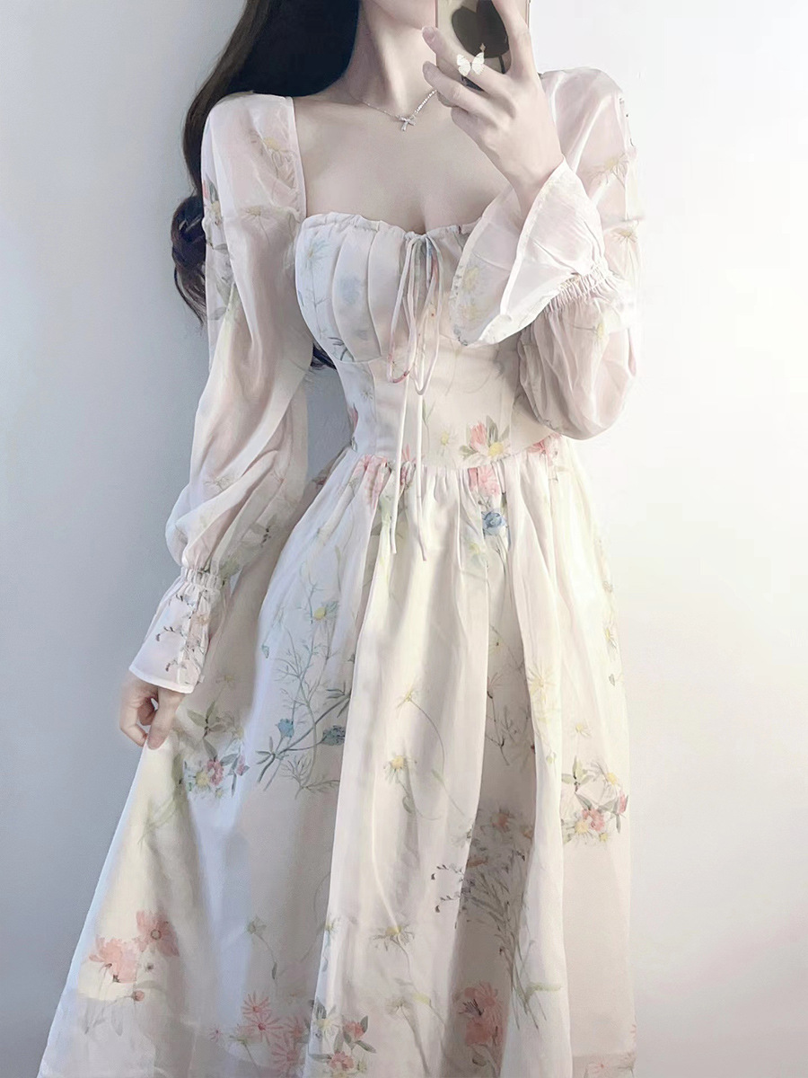 https://fulmo-img-server.com/flower-fashion-factory/0523d021-58be-4a85-ba16-0507496f1b1c.jpg