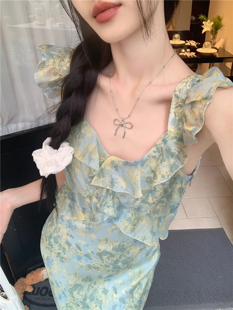 https://fulmo-img-server.com/flower-fashion-factory/0be0b5b0-c10c-40cd-8519-fdf1538a5330.jpg