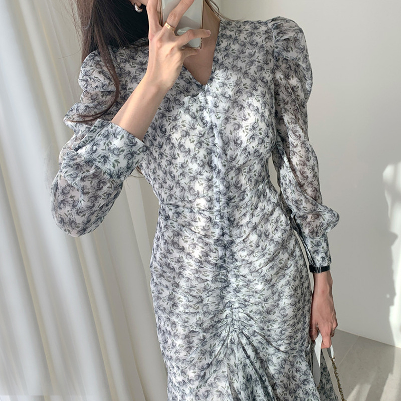 花柄 ファッション 上品な花柄 Vネック ギャザー ロングワンピース