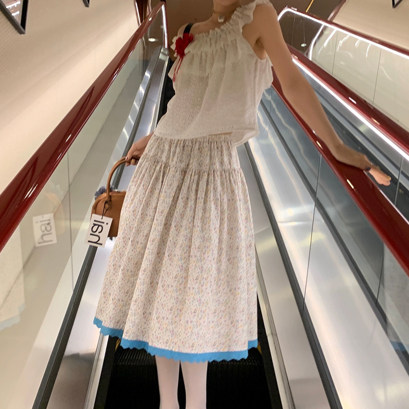 https://fulmo-img-server.com/flower-fashion-factory/12b75072-6ca5-41c5-88f0-fb00b84703da.jpg