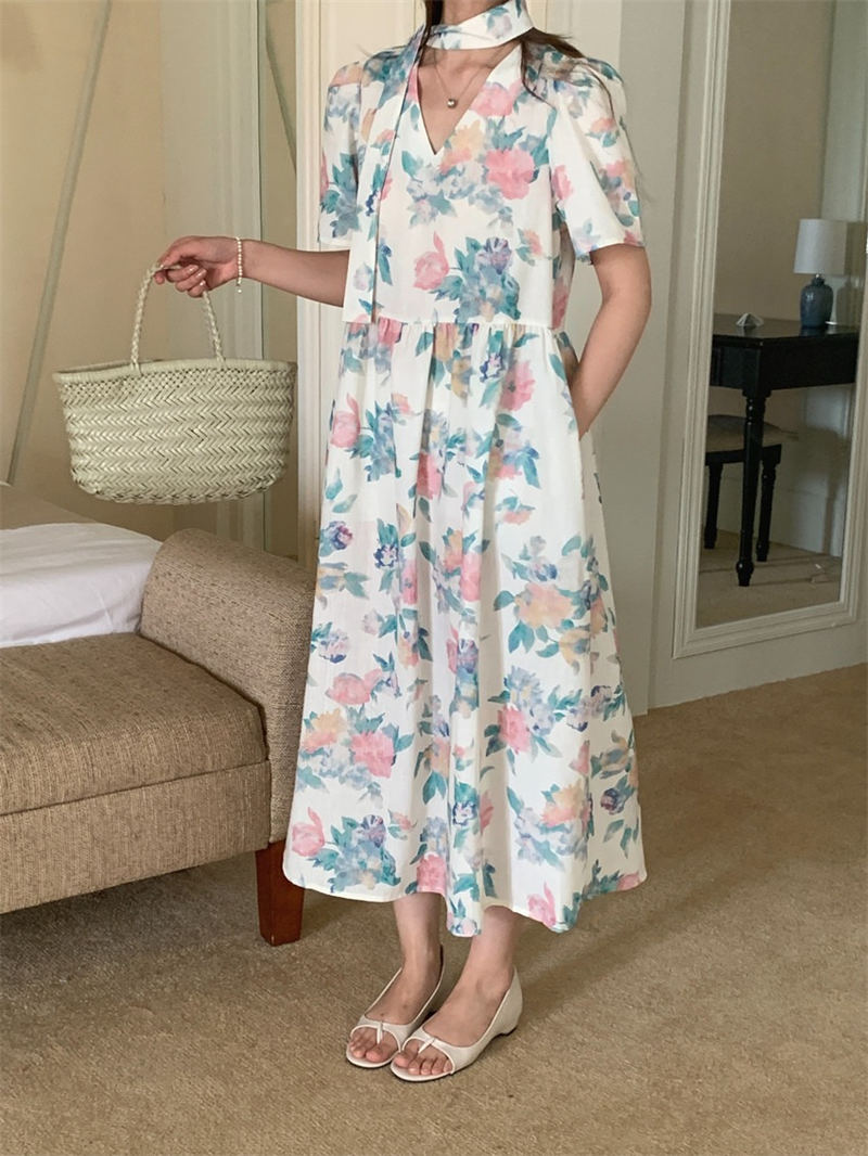 https://fulmo-img-server.com/flower-fashion-factory/1335ee1d-615e-4960-8e5a-e479fb28c5eb.jpg