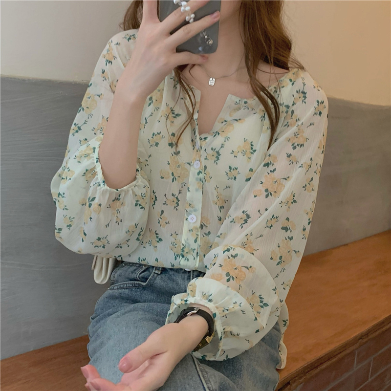 花柄 ファッション パフスリーブ 花柄ブラウス ゆったり着れる シフォントップス