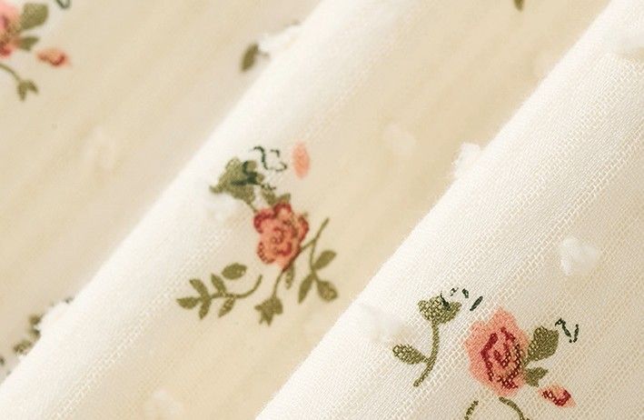 https://fulmo-img-server.com/flower-fashion-factory/1753357615943_jkdbpwsg_mtv7n1kh.jpeg