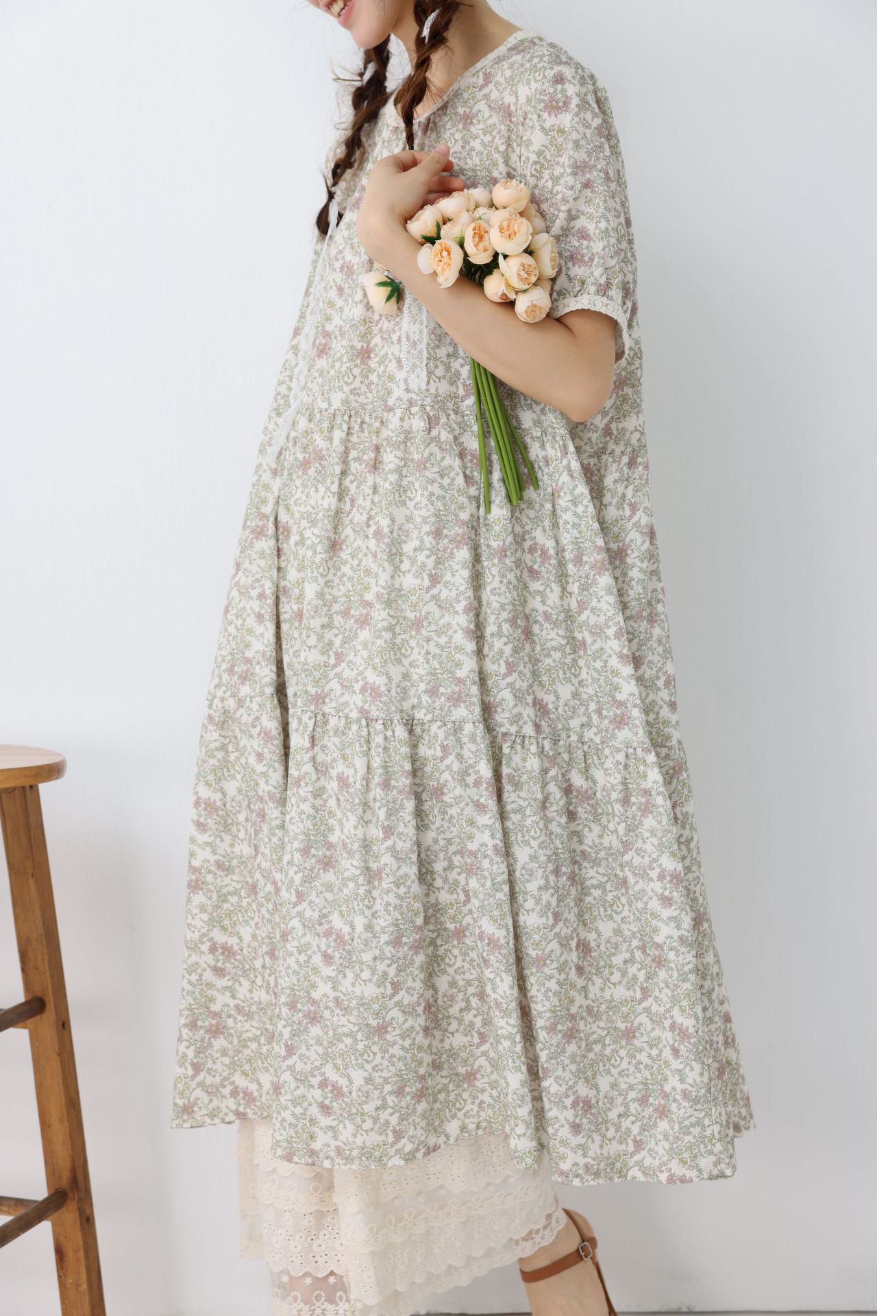 https://fulmo-img-server.com/flower-fashion-factory/1a32b82b-b1b3-41f5-98e4-a8c675aa6094.jpg