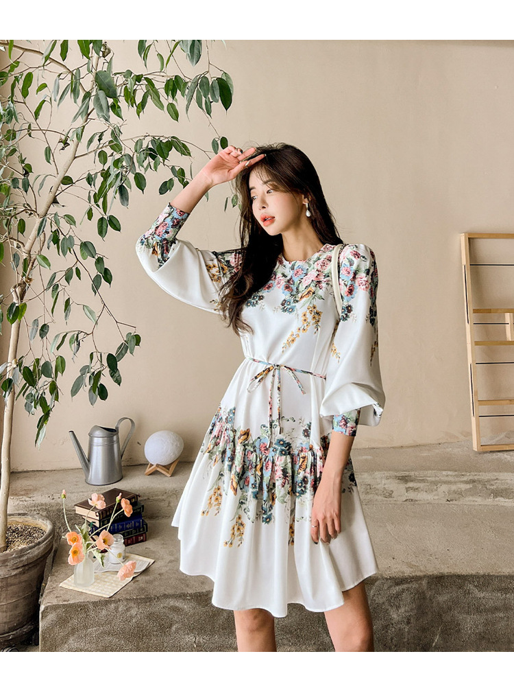 https://fulmo-img-server.com/flower-fashion-factory/1dc93da5-9cb4-4780-bb81-9db8bdf5c5bb.jpg
