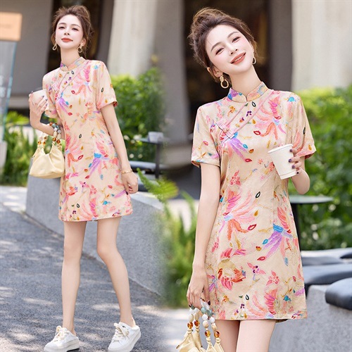 https://fulmo-img-server.com/flower-fashion-factory/20d611cb-b616-416e-a297-2f24efb4f60b.jpg