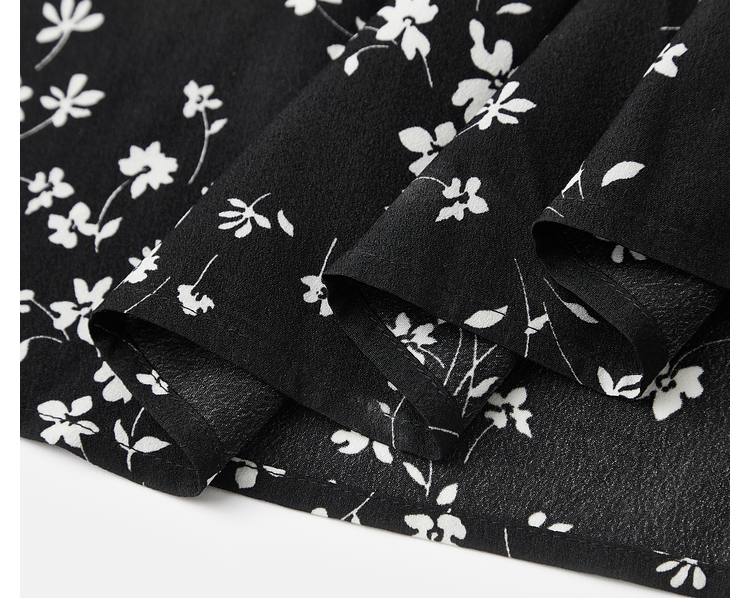 https://fulmo-img-server.com/flower-fashion-factory/23879f4d-ea4a-41f4-b304-59445e5ace18.jpg