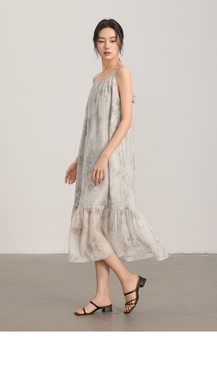 https://fulmo-img-server.com/flower-fashion-factory/26a079bb-d820-4b89-bea7-43d20ea59168.jpg