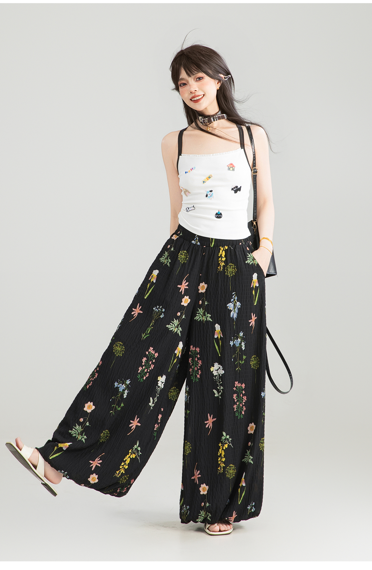 https://fulmo-img-server.com/flower-fashion-factory/26cfb54b-c1c7-47a2-9c88-fa599bf1678a.jpg