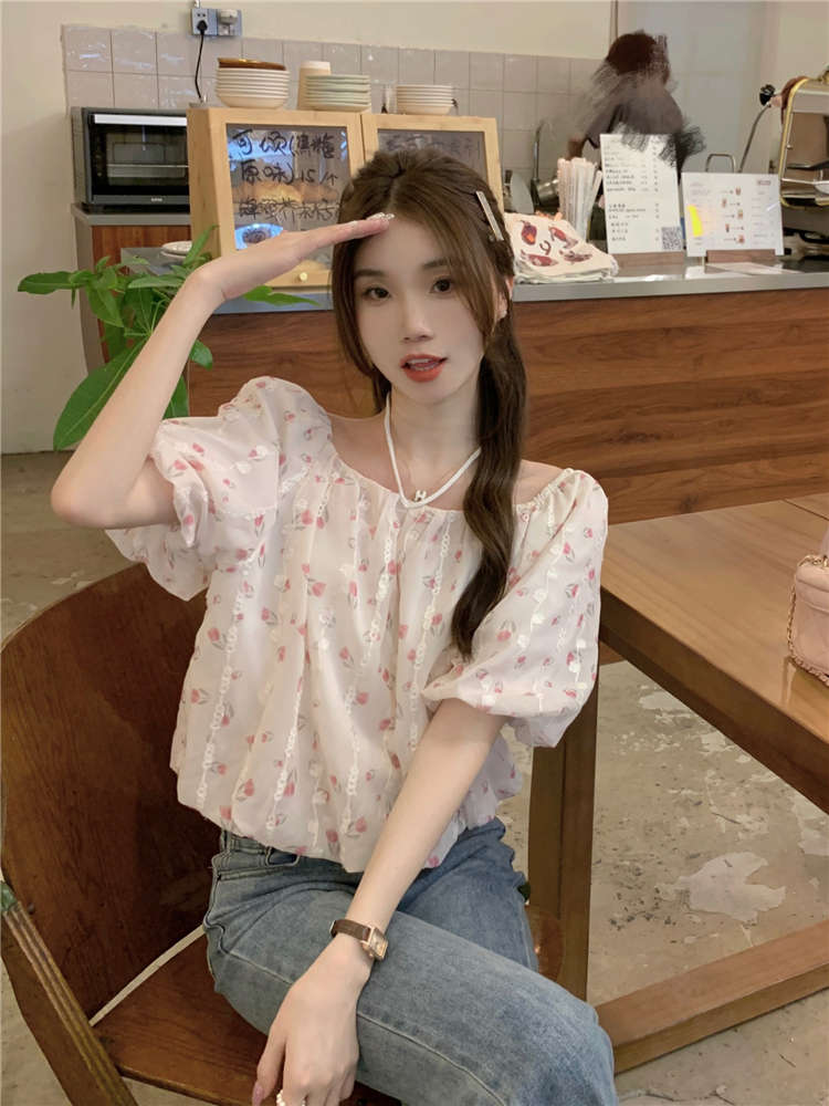 https://fulmo-img-server.com/flower-fashion-factory/2b813a47-bb3d-4479-b7a7-eec3df12bbb8.jpg