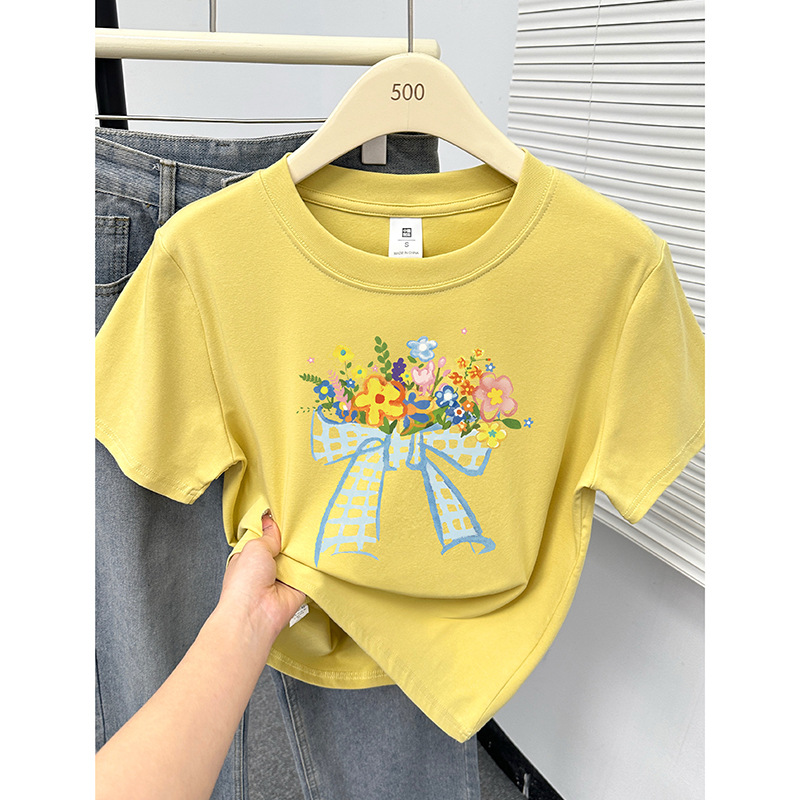 https://fulmo-img-server.com/flower-fashion-factory/2bd5a584-faf3-4646-86ee-62c6903ca7cf.jpg