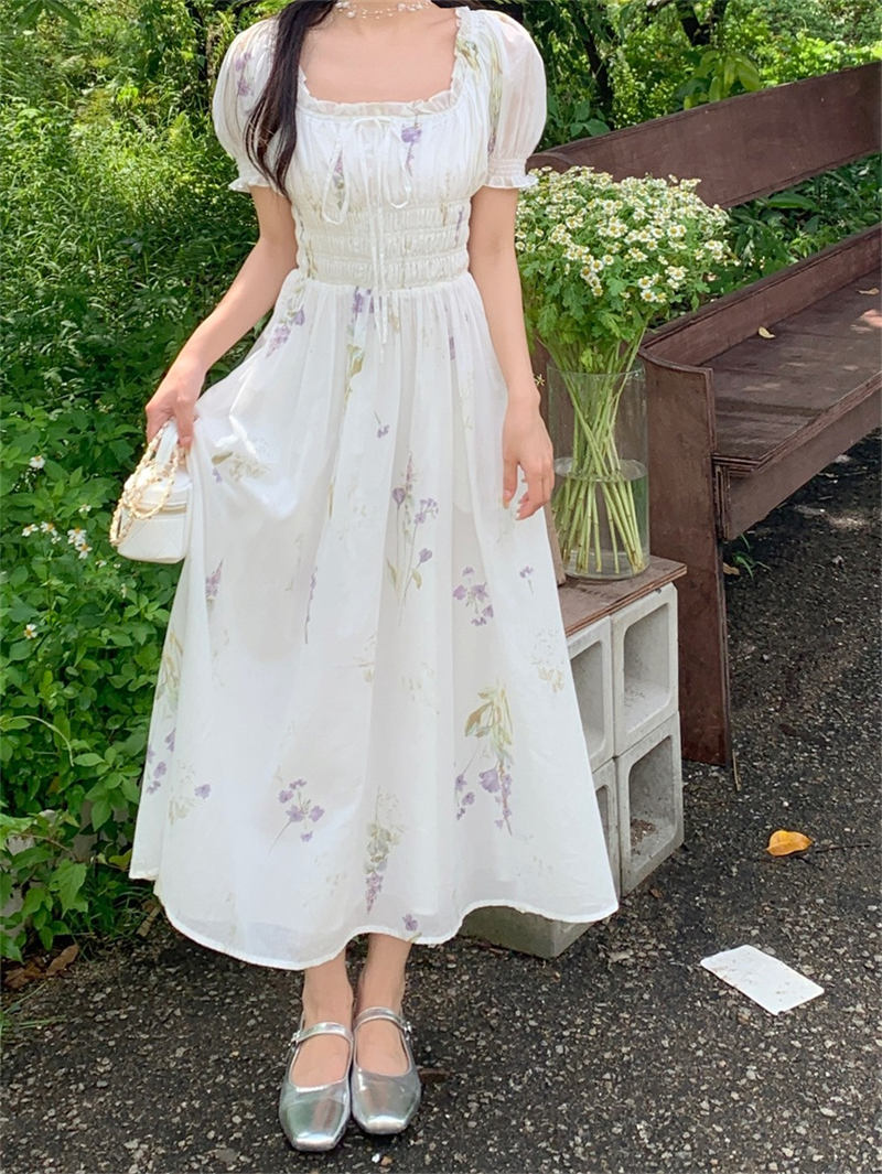 https://fulmo-img-server.com/flower-fashion-factory/2e299b0c-0821-4033-a5f9-5e85b33484c8.jpg