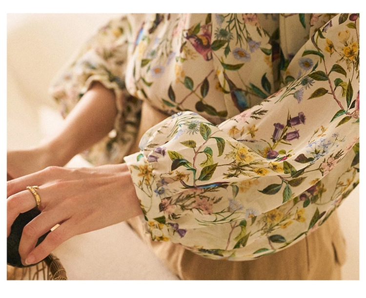https://fulmo-img-server.com/flower-fashion-factory/2efaa96a-2956-4404-93da-f725142ccd7c.jpg