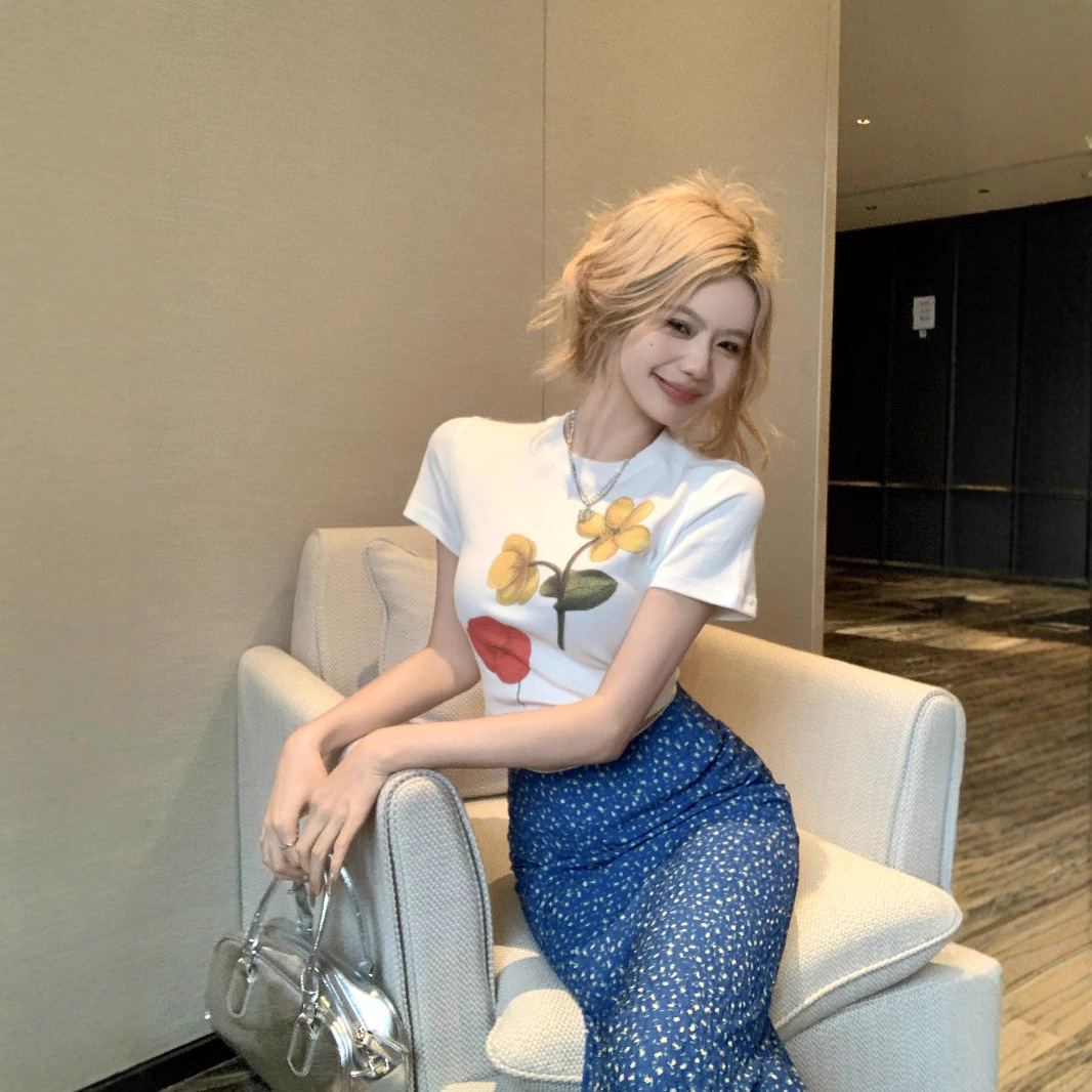 花柄 ファッション 野花の詩 ボタニカル短丈Tシャツ