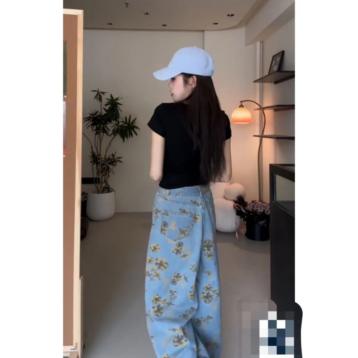 https://fulmo-img-server.com/flower-fashion-factory/32b720a6-16e0-43e1-9181-14e14fb72d5e.jpg