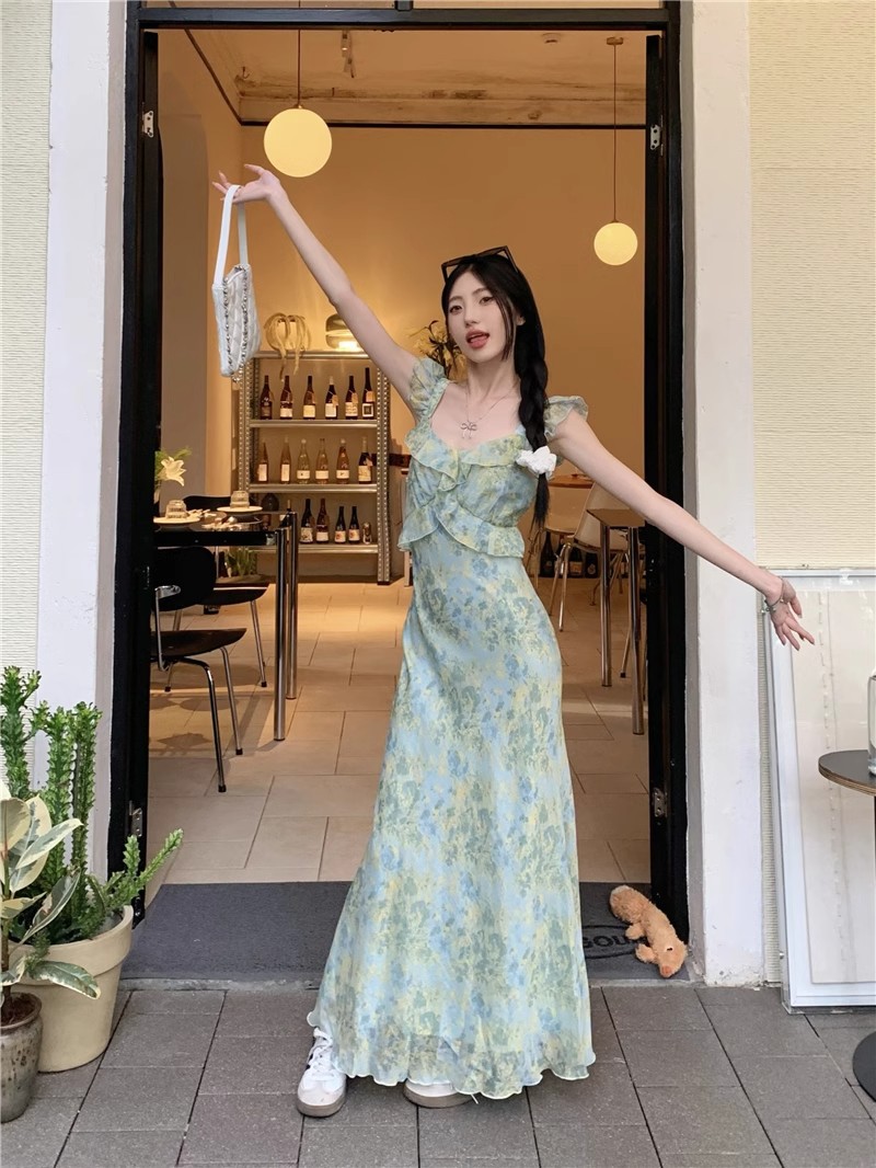https://fulmo-img-server.com/flower-fashion-factory/33da3500-f12d-4b5c-9724-d0a6f7a97363.jpg