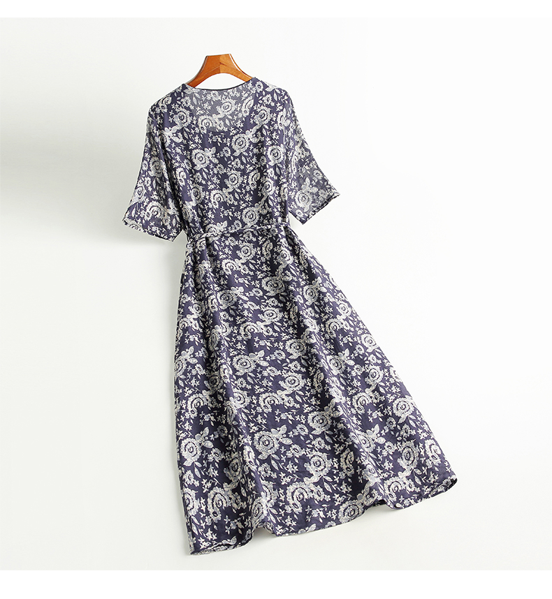 https://fulmo-img-server.com/flower-fashion-factory/347d5428-c4b2-4cf7-84c4-63a1d910697c.jpg