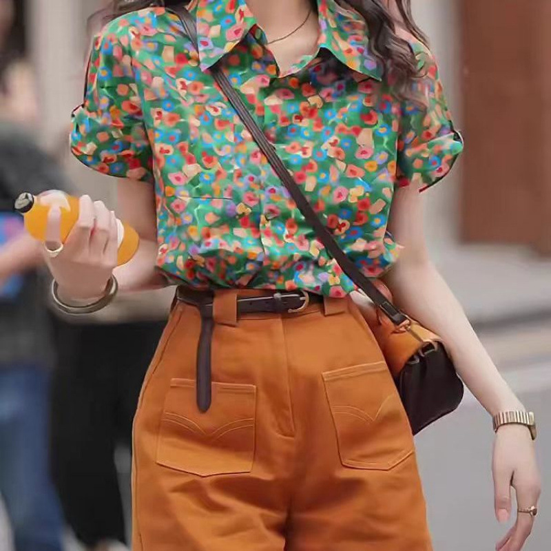 https://fulmo-img-server.com/flower-fashion-factory/36a56bf0-7b0f-47e9-8429-c01536912e02.jpg