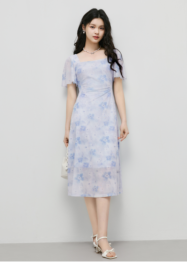 https://fulmo-img-server.com/flower-fashion-factory/371edcc3-a8c1-44e9-938b-f75861593d7e.jpg