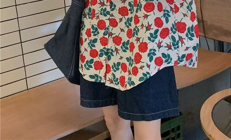 花柄 ファッション 優美なバラ模様の半袖ブラウス
