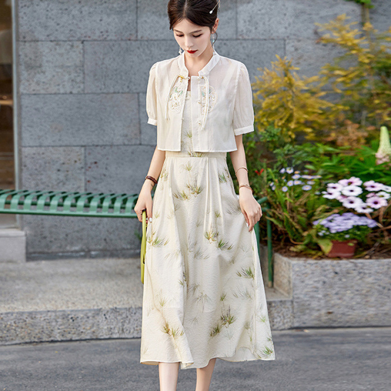 花柄 ファッション 優美な花柄ミディ丈フレアスカート