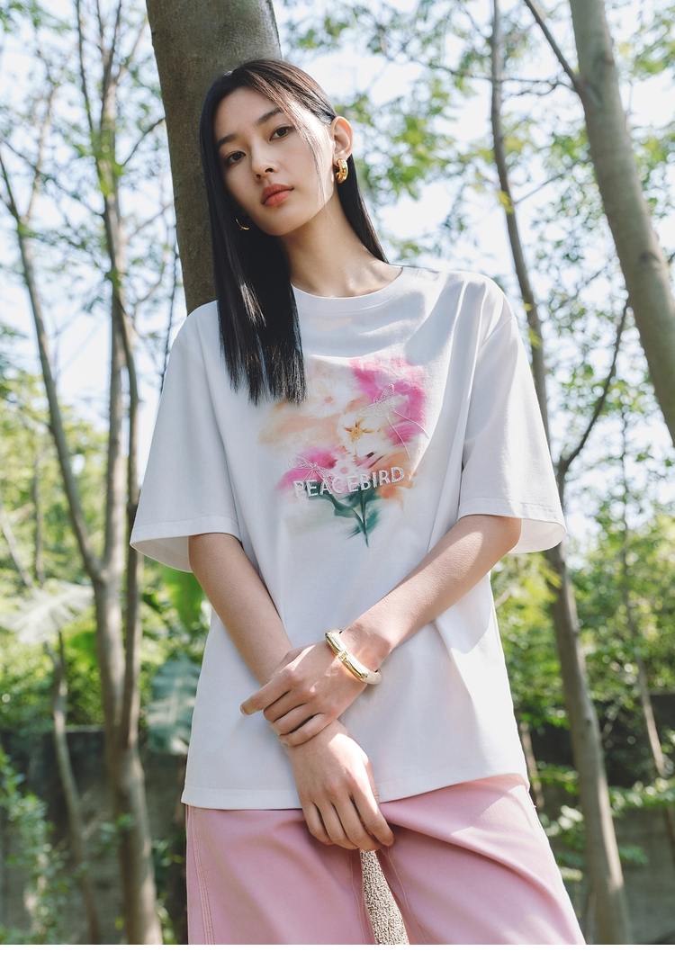 https://fulmo-img-server.com/flower-fashion-factory/46b84b1d-7ccc-4ec6-af95-c32fbdd84a74.jpg