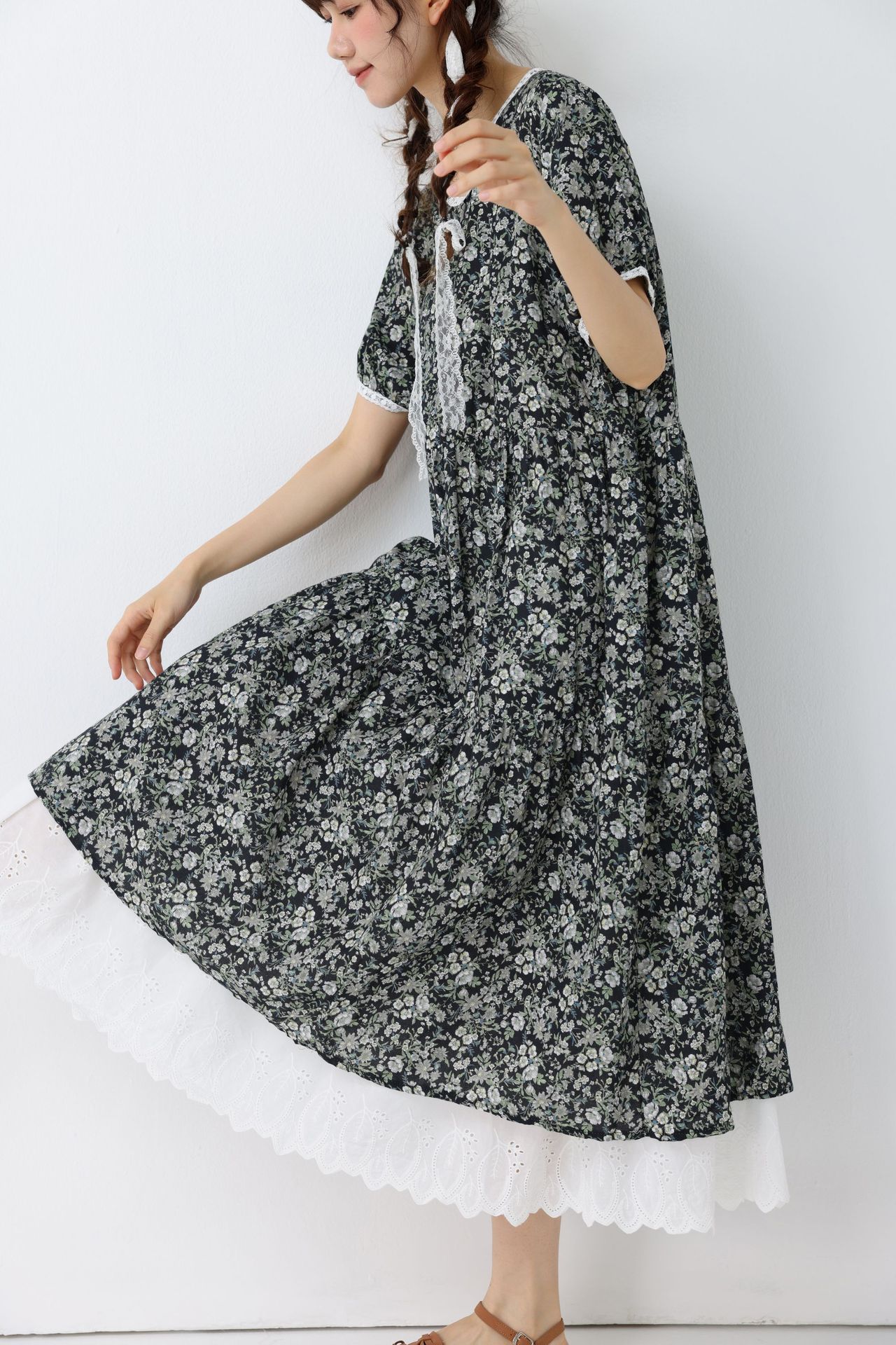 https://fulmo-img-server.com/flower-fashion-factory/4b345cf0-7c18-4019-9c10-423cbb26e8bf.jpg