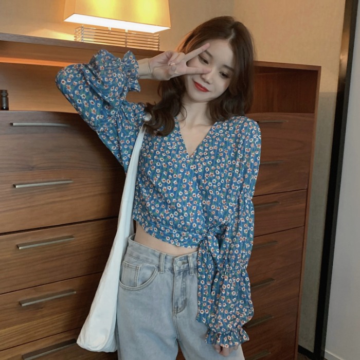 花柄 ファッション 小花柄 パフスリーブ Vネック Tシャツ 体型カバー