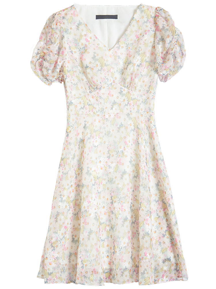 https://fulmo-img-server.com/flower-fashion-factory/4bb3baa8-f9d0-4202-8c6e-aa5cbf17528b.jpg
