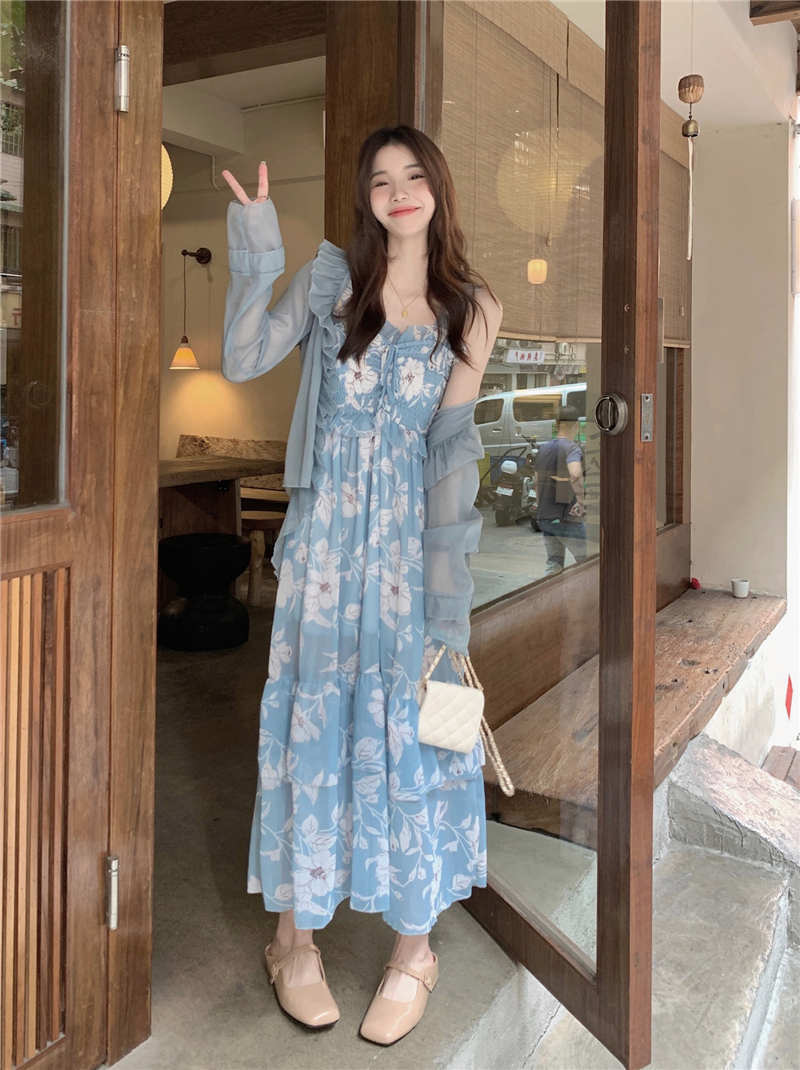 https://fulmo-img-server.com/flower-fashion-factory/4c32266e-3578-4bea-a656-38229586e889.jpg