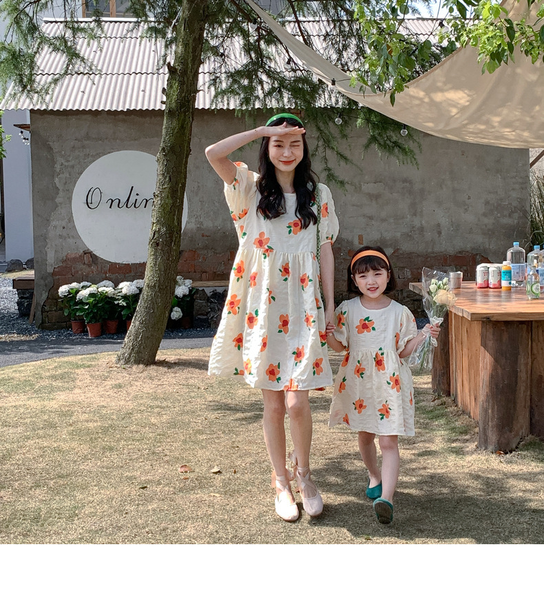 https://fulmo-img-server.com/flower-fashion-factory/4d1c106b-fac8-4a03-86a5-68e17e14f255.jpg